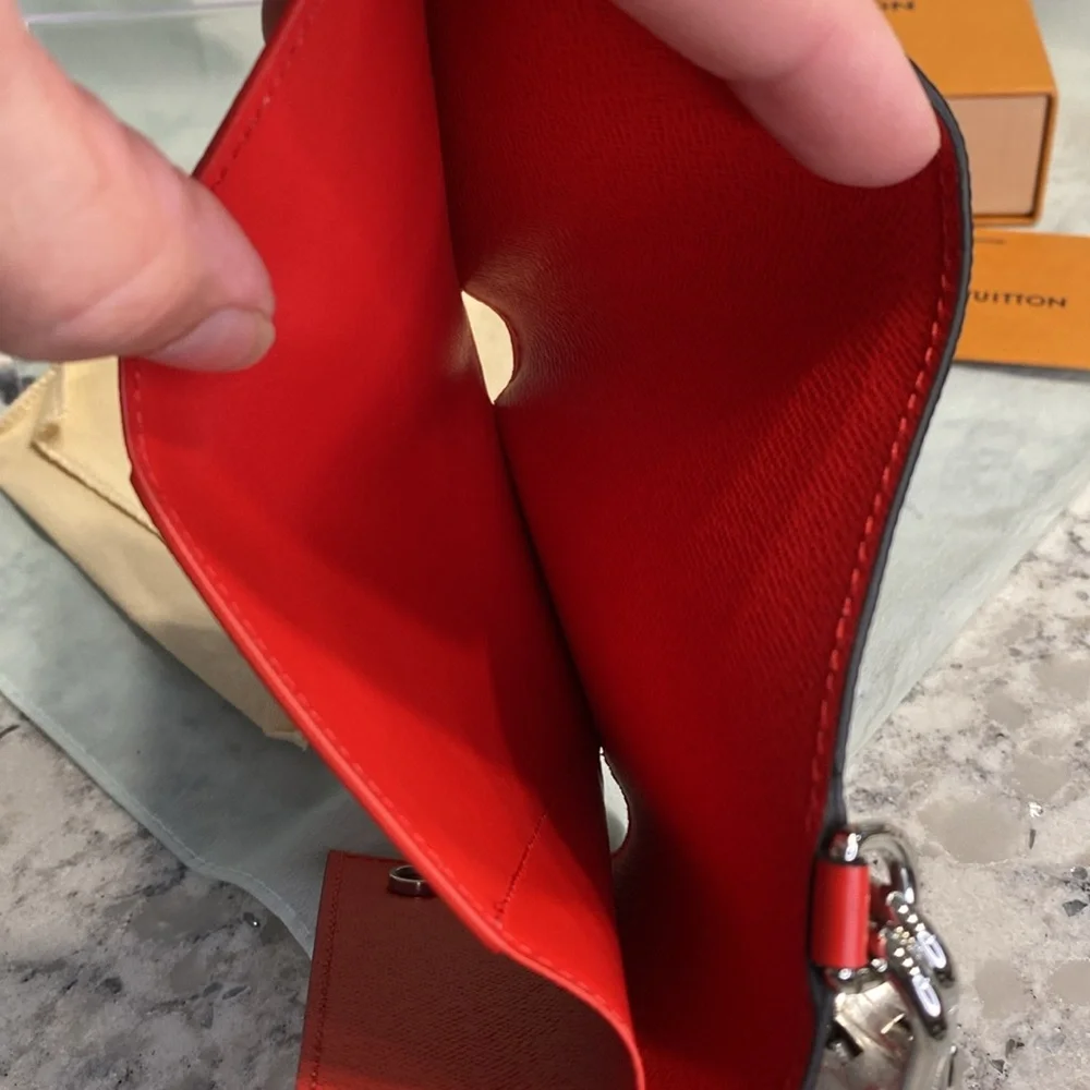 Louis Vuitton Supreme Red Epi Leather Pochette Jour GM Portfolio **HP** - Picture 11 of 14